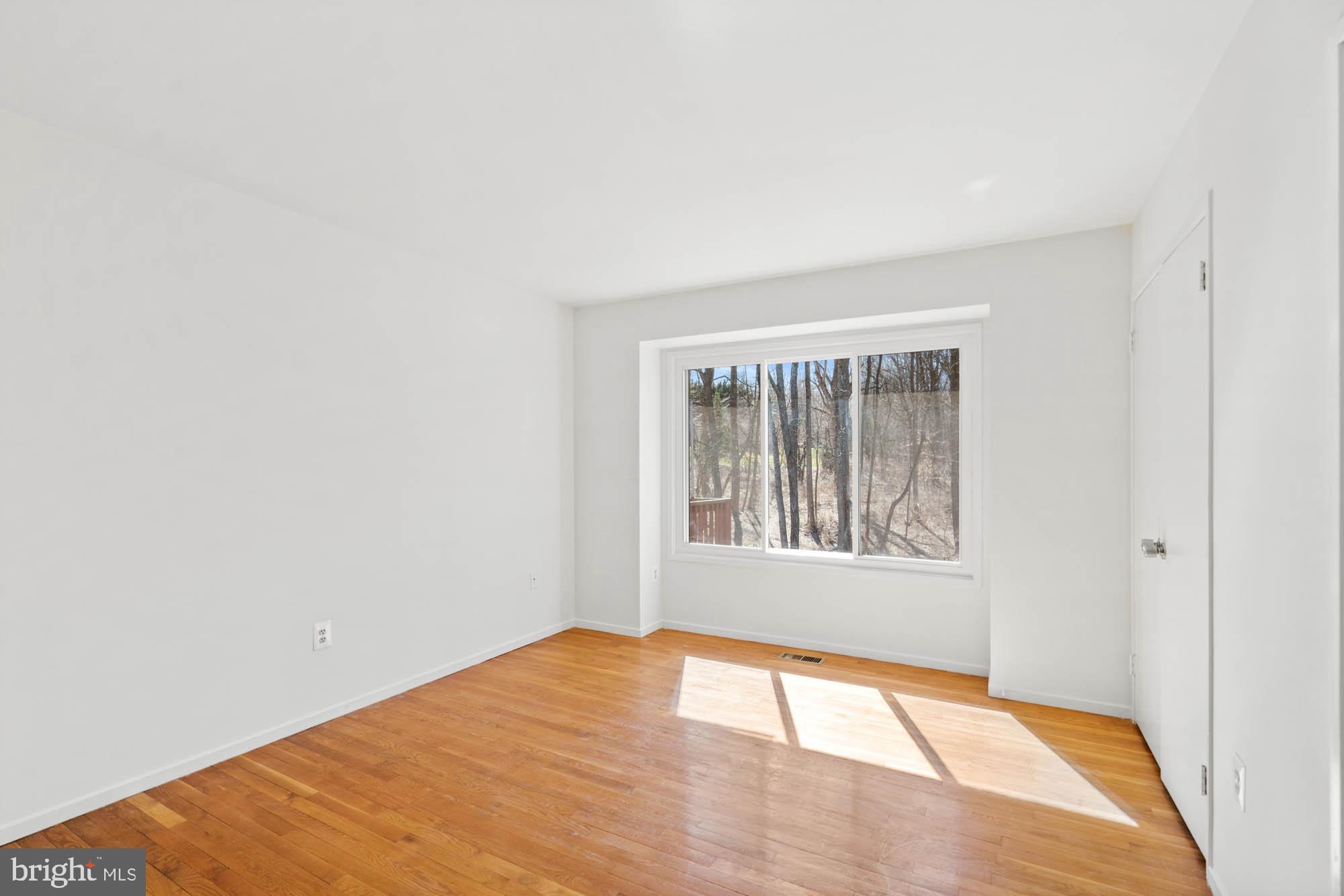 SADDLE RIDGE - Residential