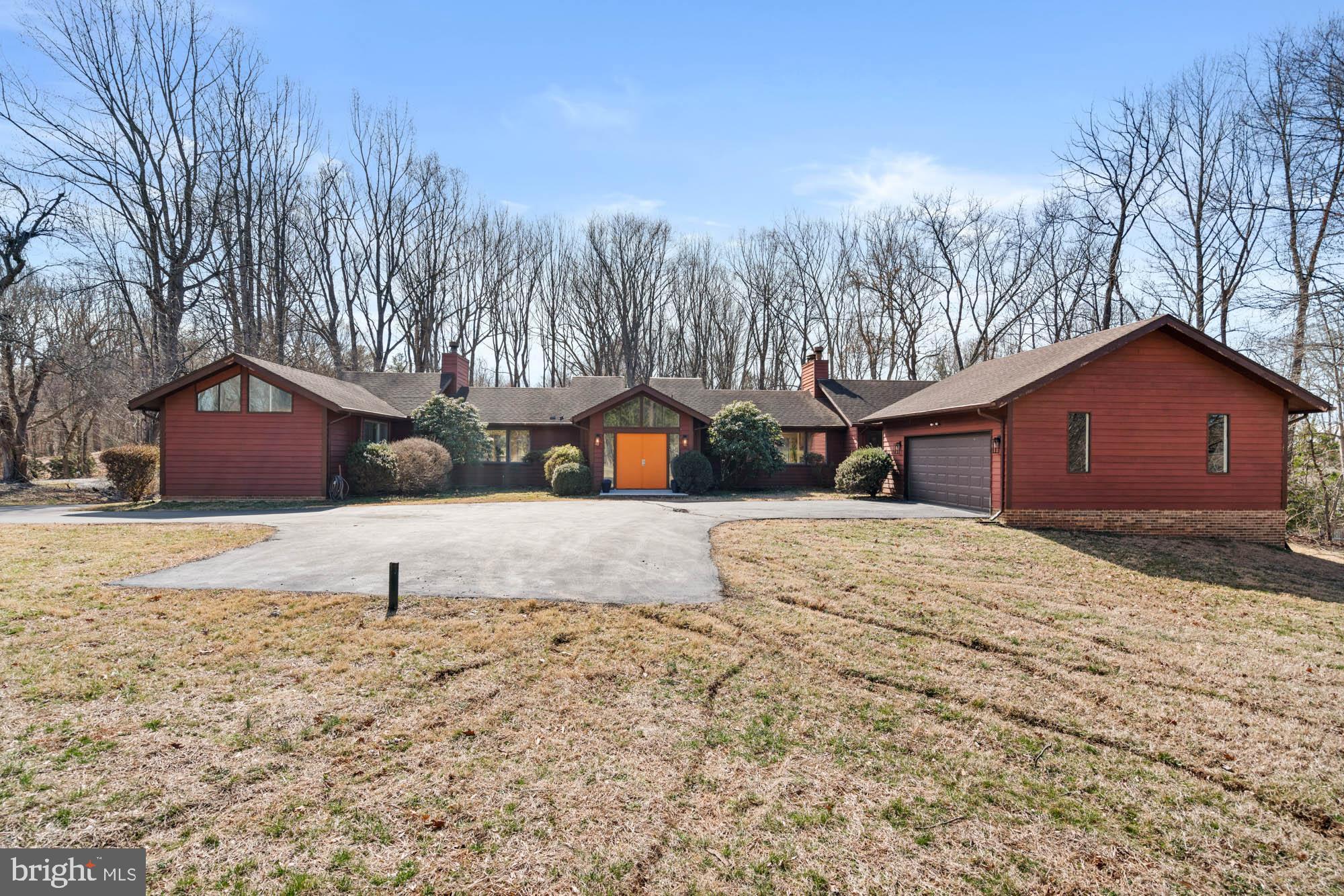 SADDLE RIDGE - Residential