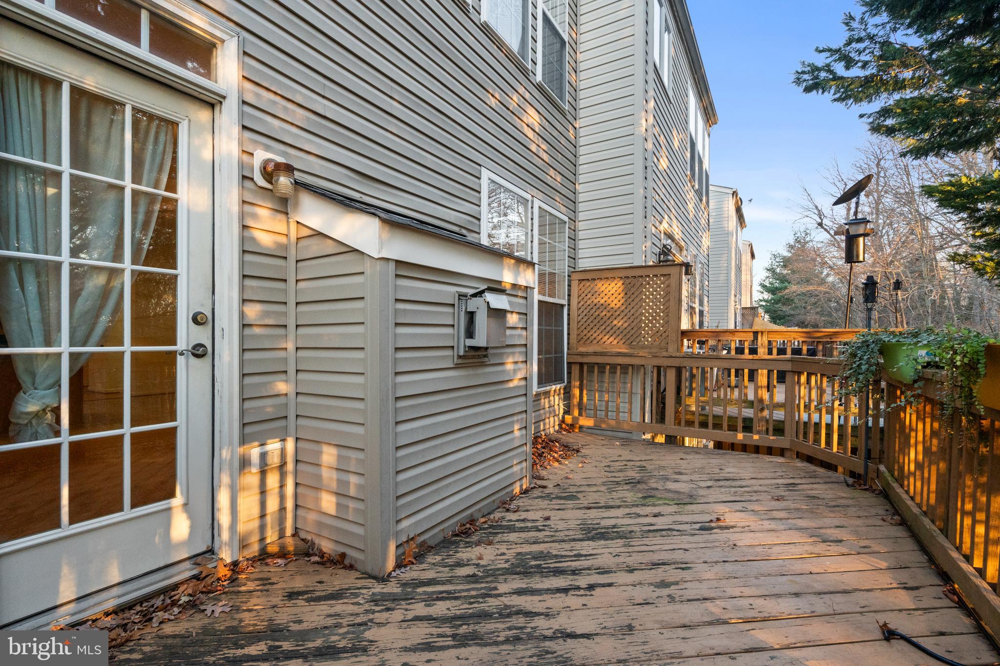 WELLESLEY - Residential