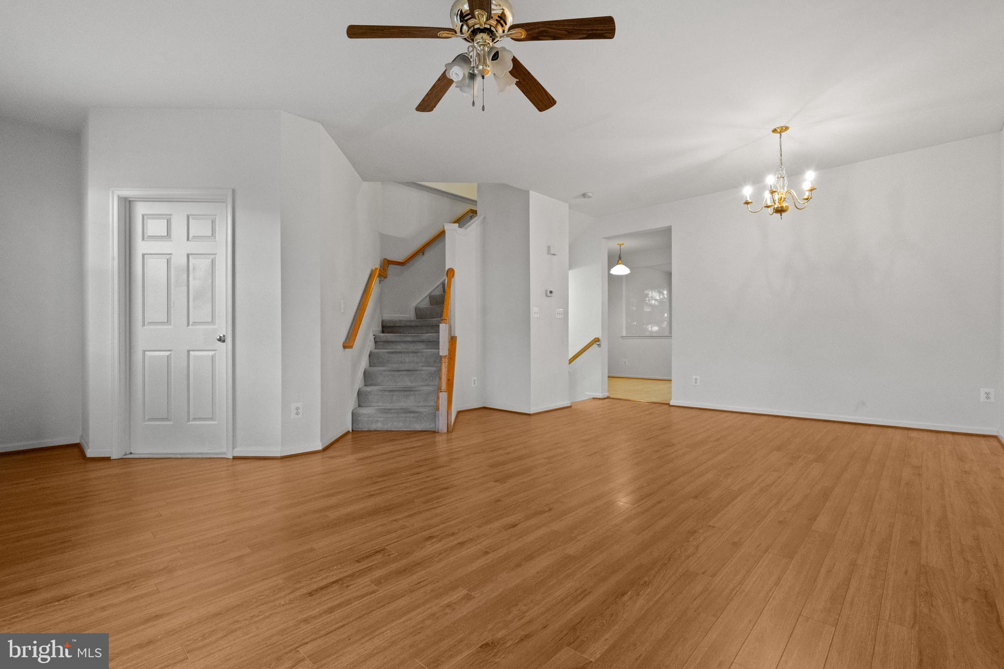 WELLESLEY - Residential