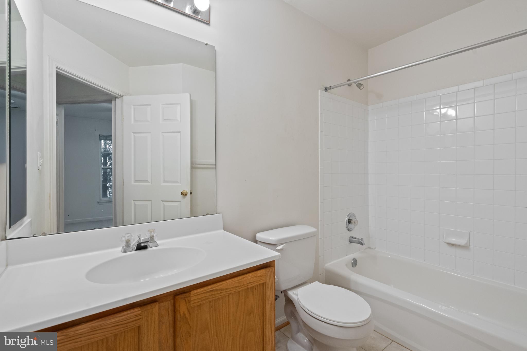 WELLESLEY - Residential