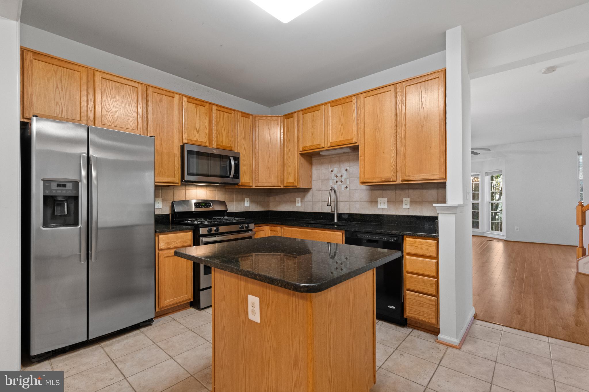 WELLESLEY - Residential