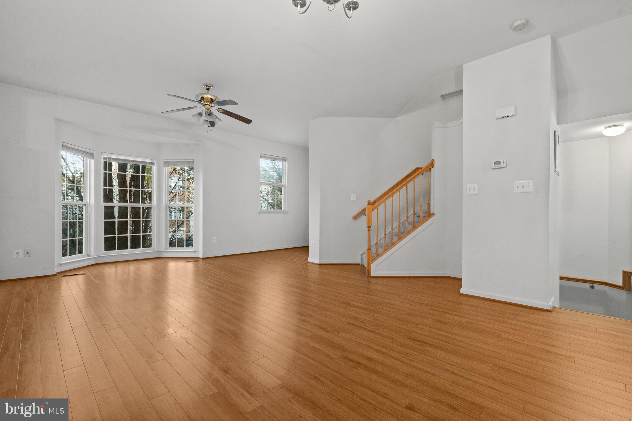 WELLESLEY - Residential