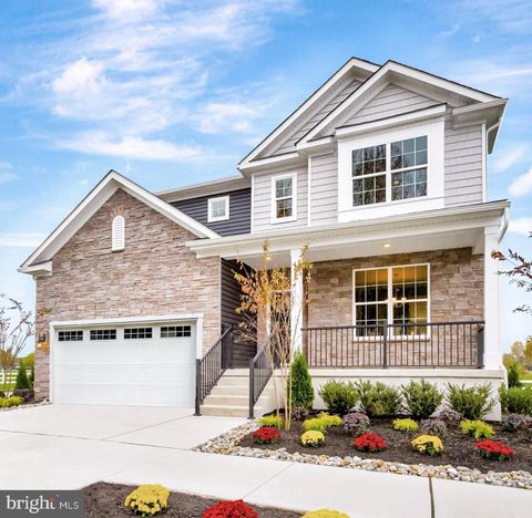 Photo of 121 Erica Lane, COLUMBIA, PA 17512 (MLS # PALA2079142)