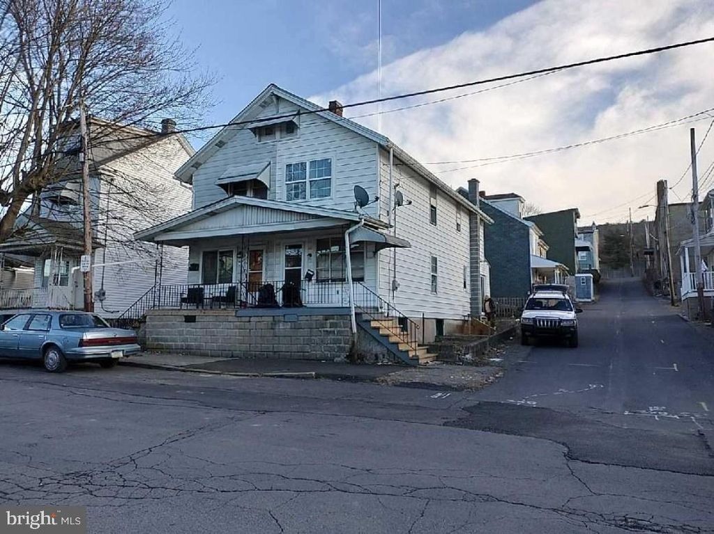 Photo of 634 E 4th Street, MOUNT CARMEL, PA 17851 (MLS # PANU2003268)