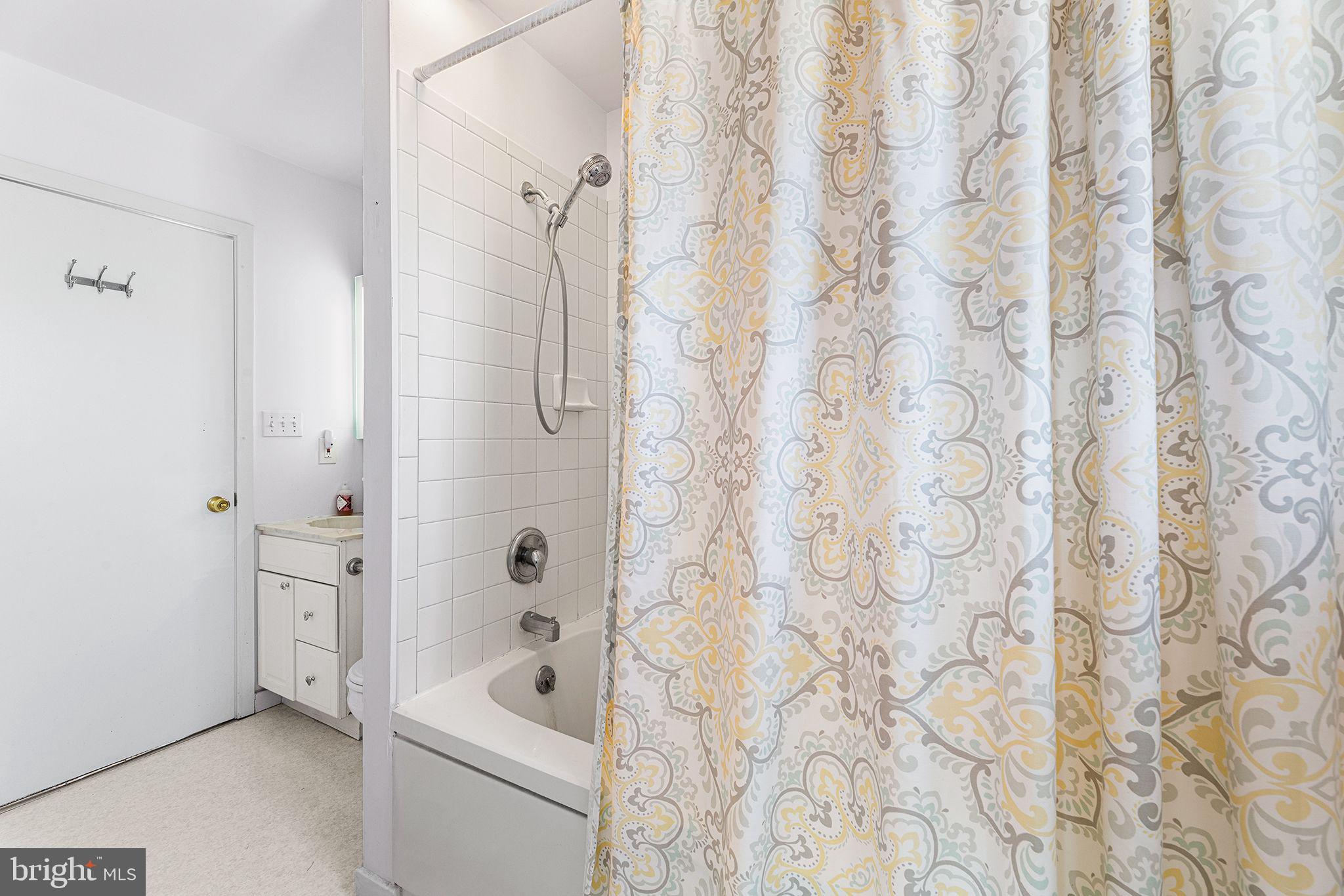 SOUTH POINT SUB - Residential