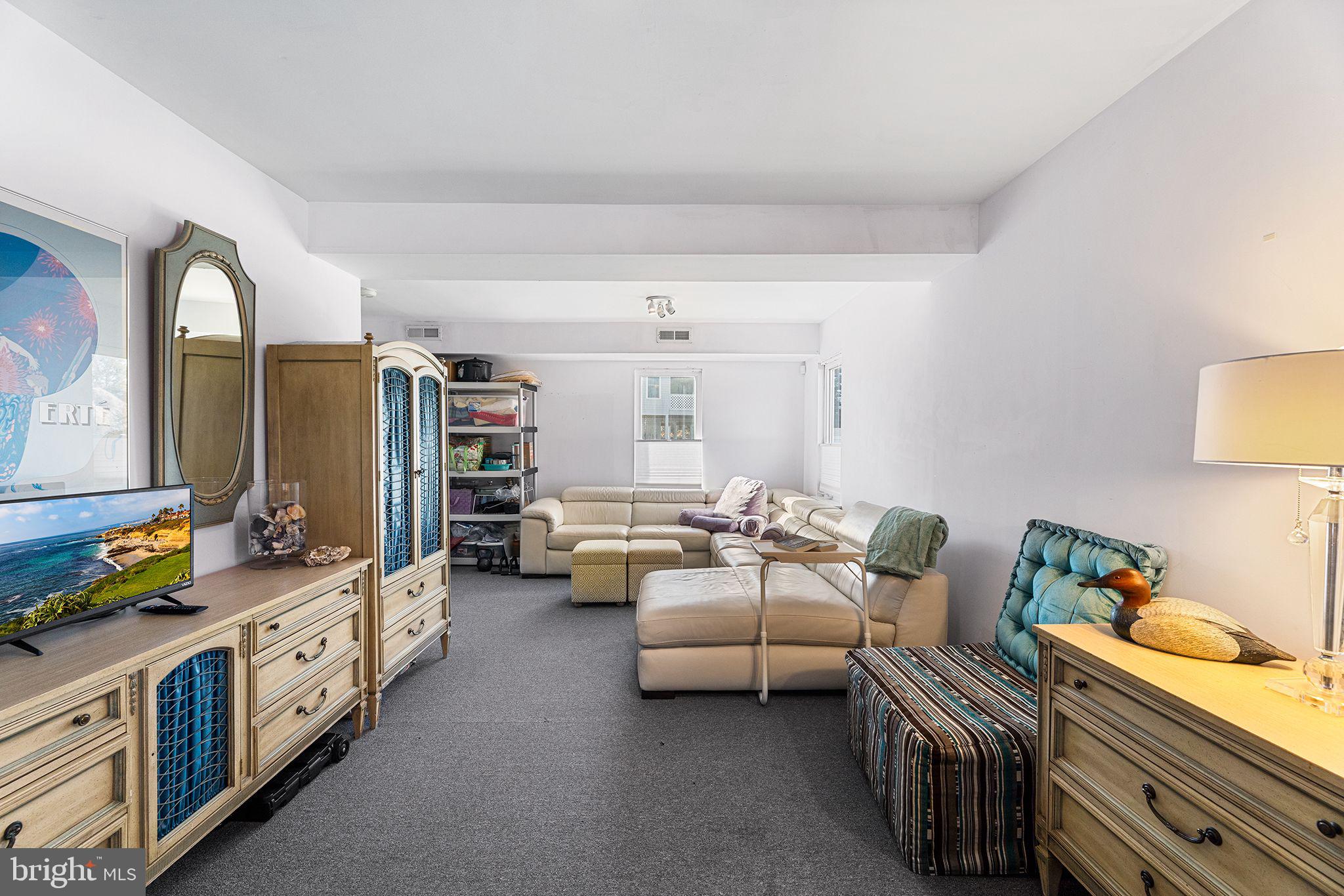 SOUTH POINT SUB - Residential