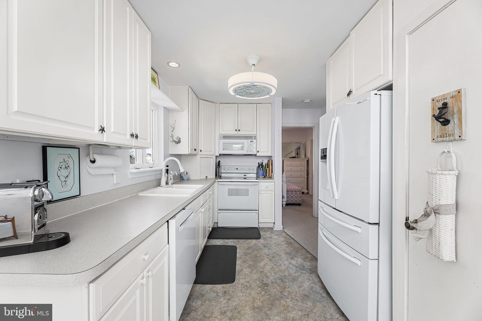 SOUTH POINT SUB - Residential