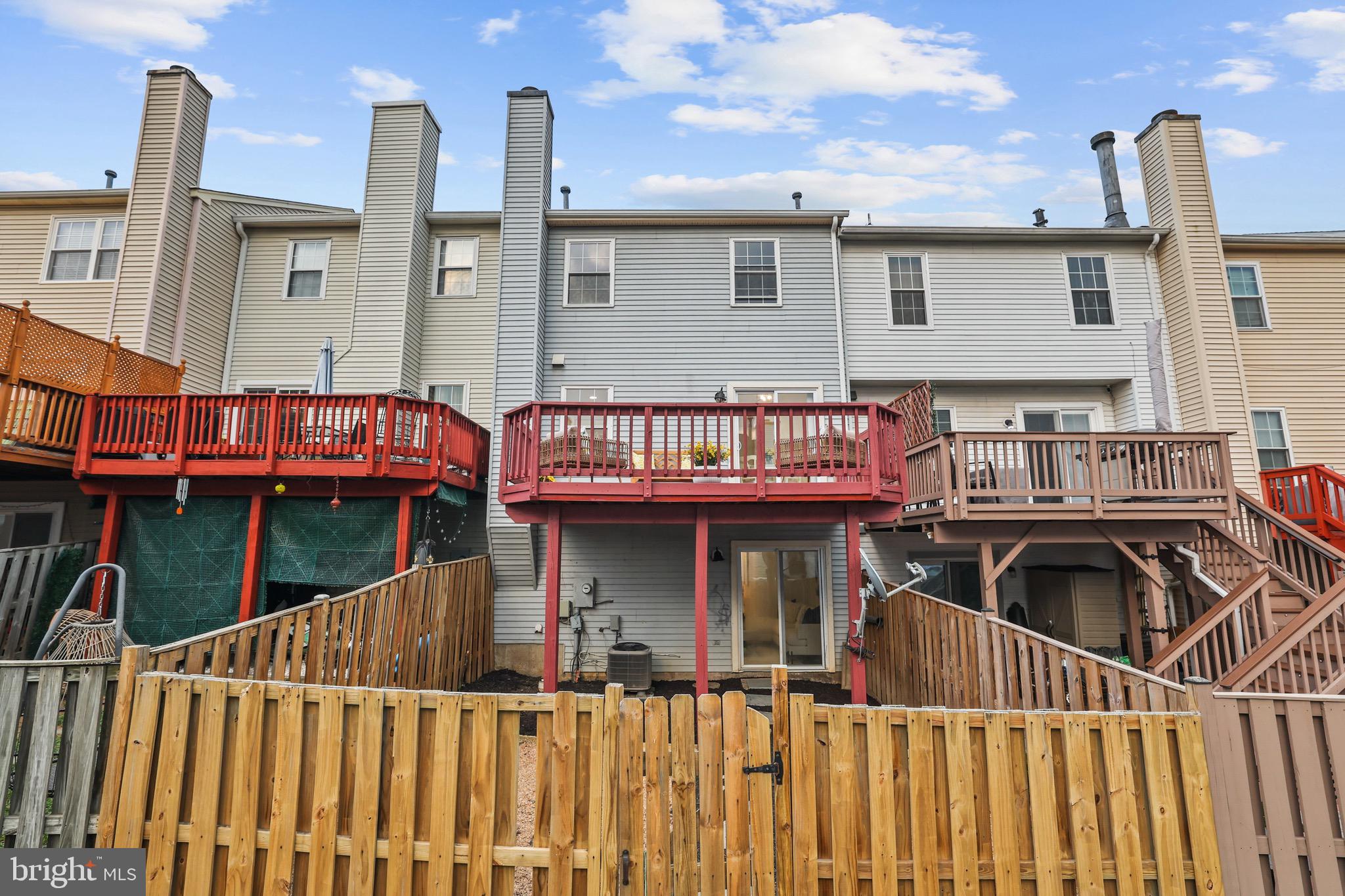 CLIFTON TOWNES - Residential