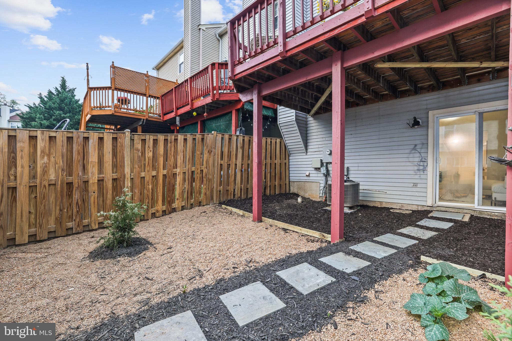 CLIFTON TOWNES - Residential