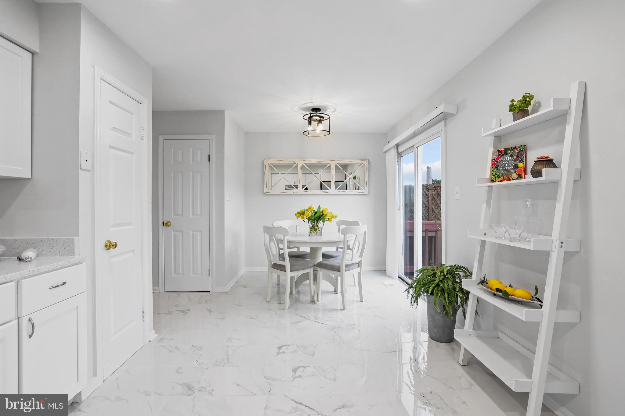 CLIFTON TOWNES - Residential