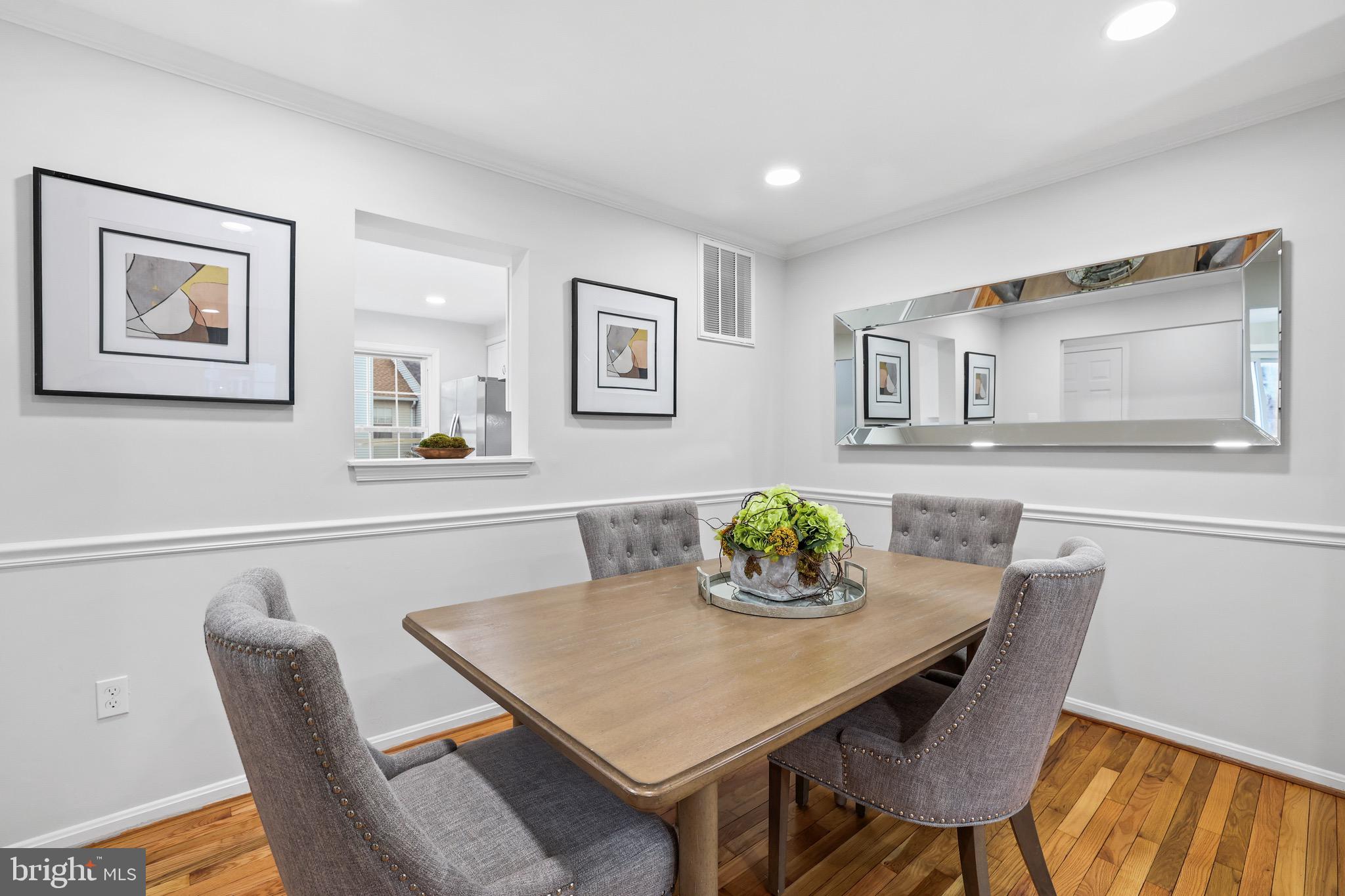 CLIFTON TOWNES - Residential