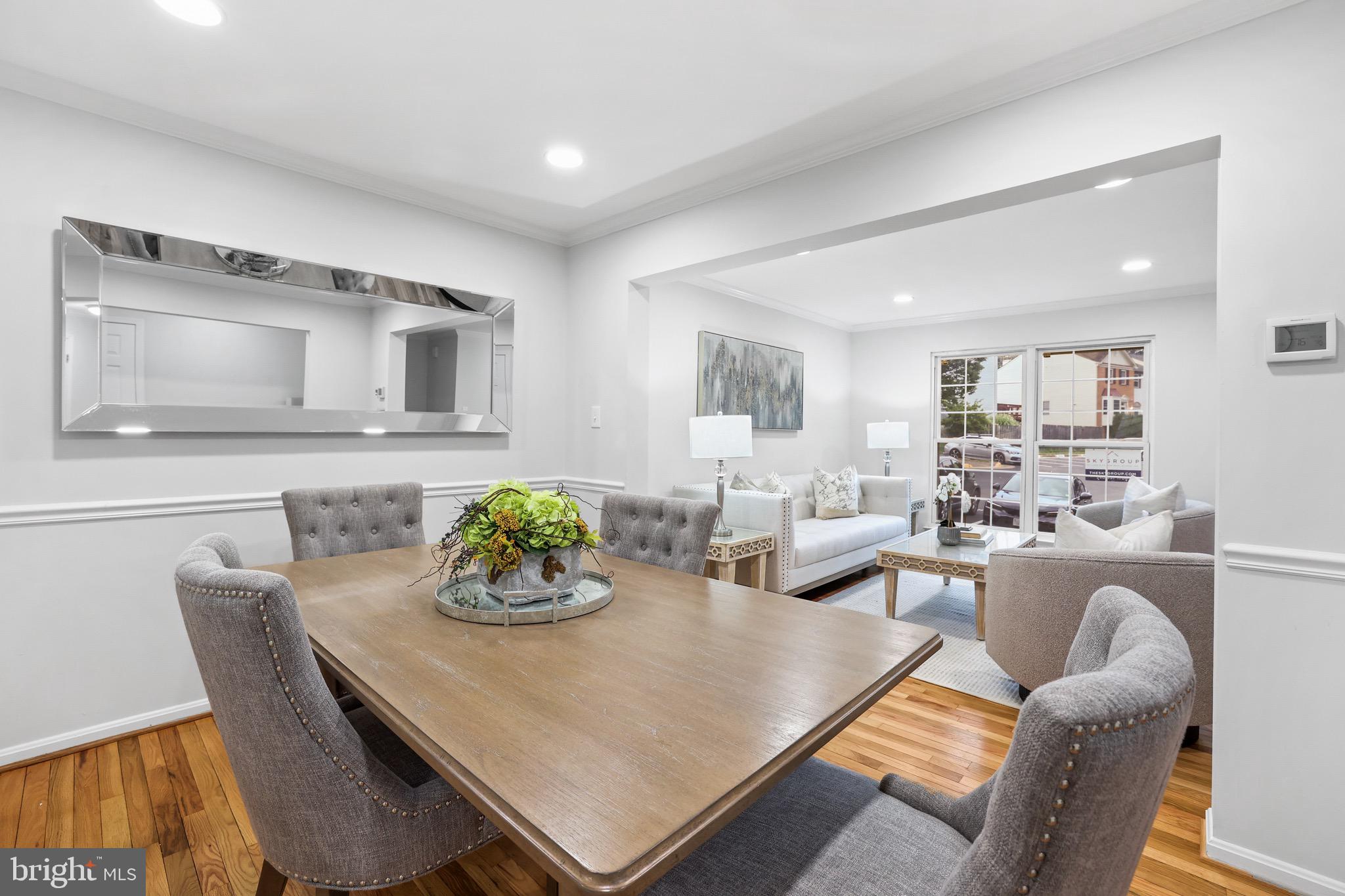 CLIFTON TOWNES - Residential