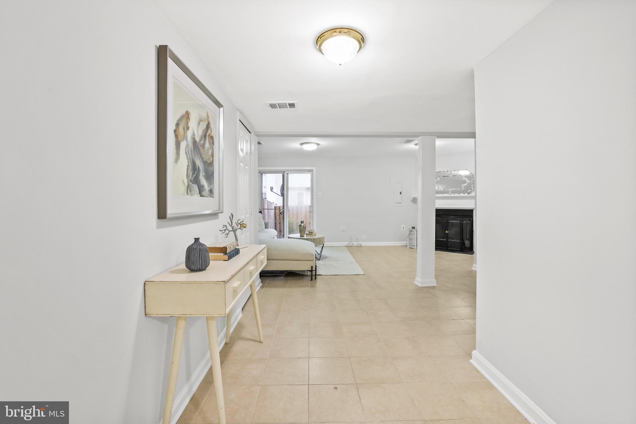 CLIFTON TOWNES - Residential