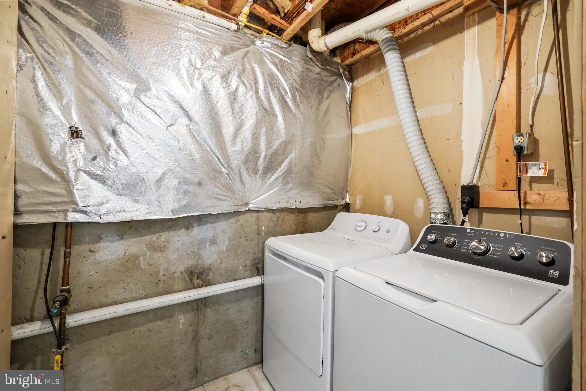 CLIFTON TOWNES - Residential