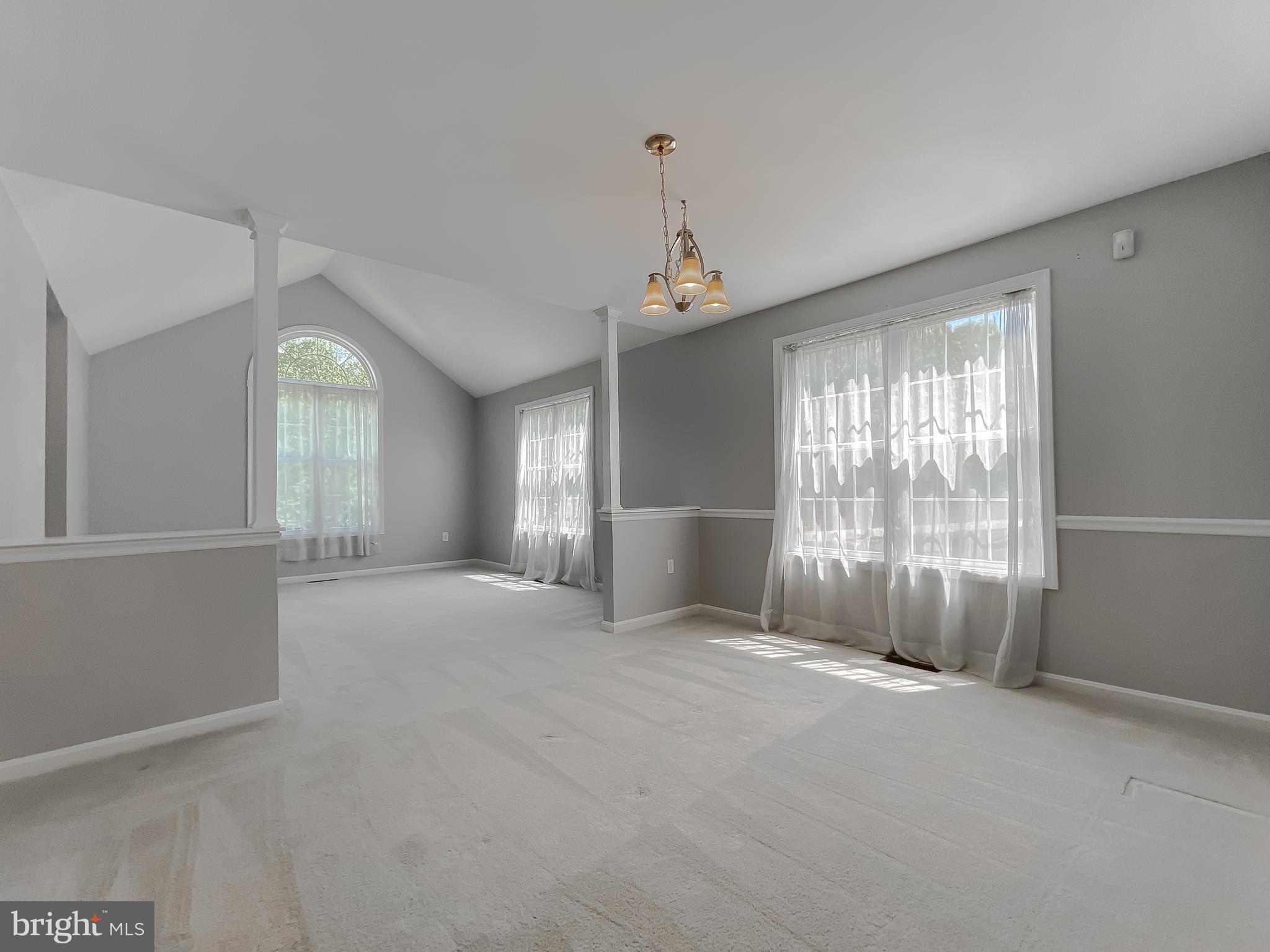 APPLE CREEK - Residential