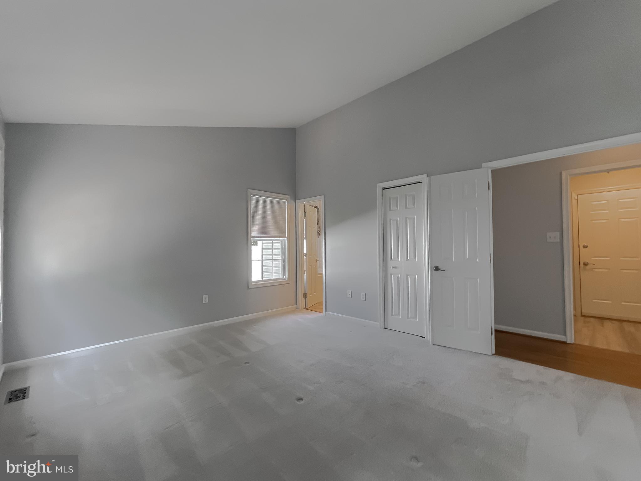 APPLE CREEK - Residential