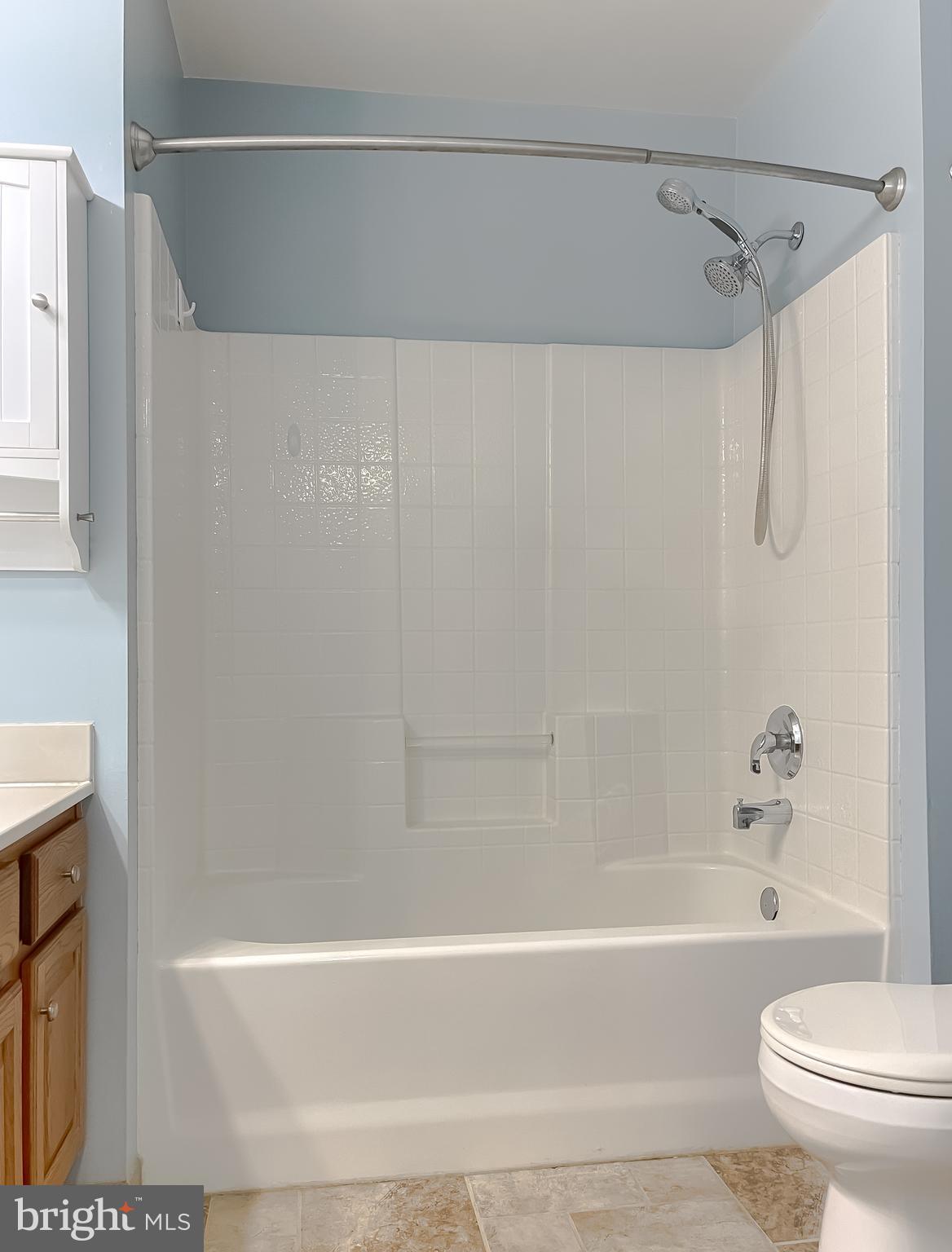 APPLE CREEK - Residential