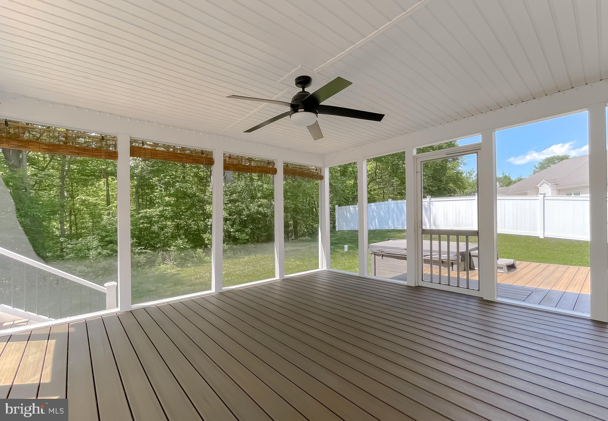 APPLE CREEK - Residential