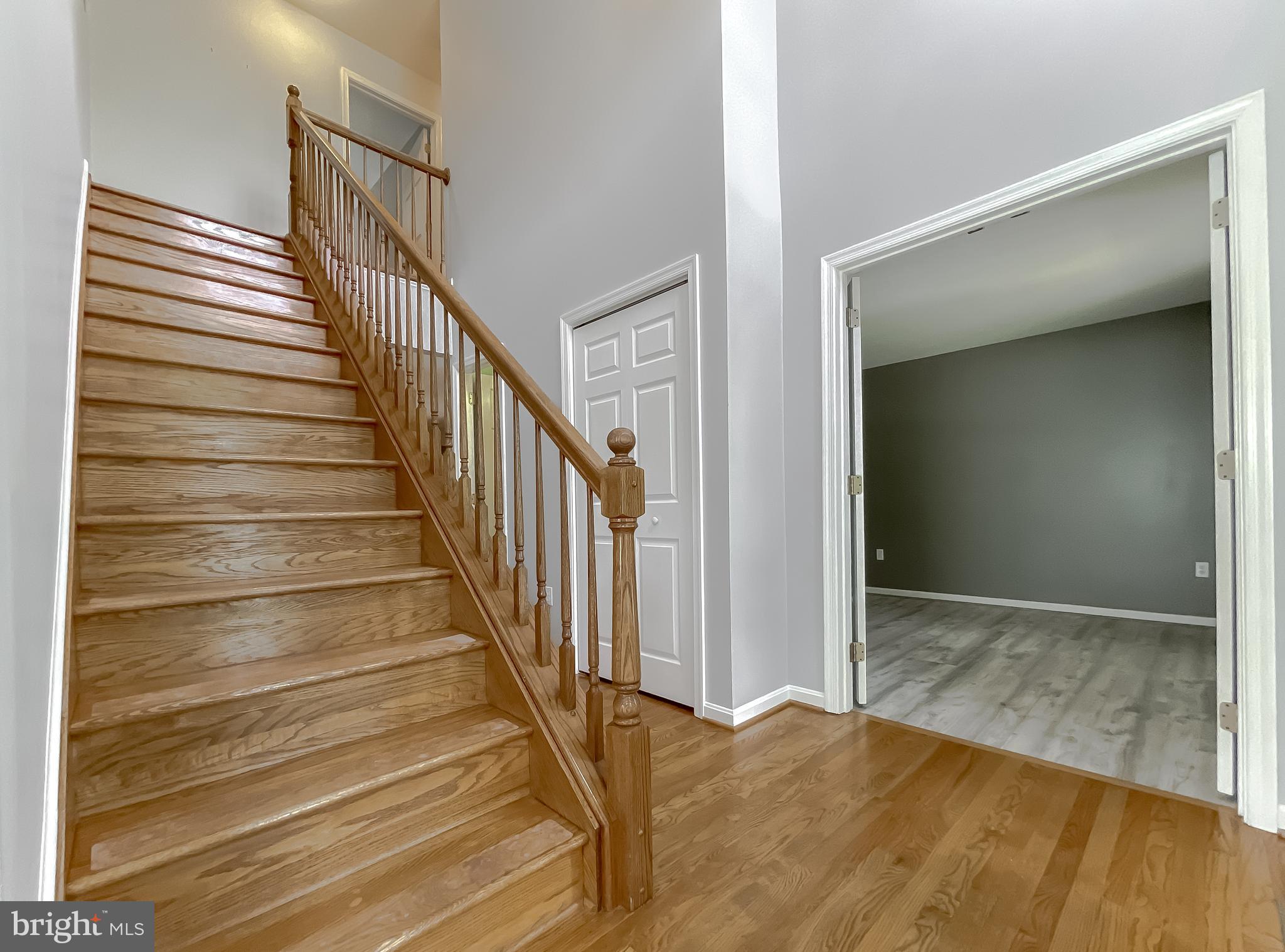 APPLE CREEK - Residential