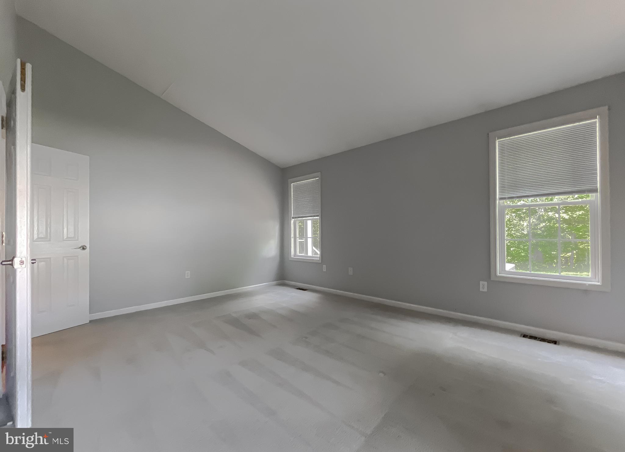 APPLE CREEK - Residential