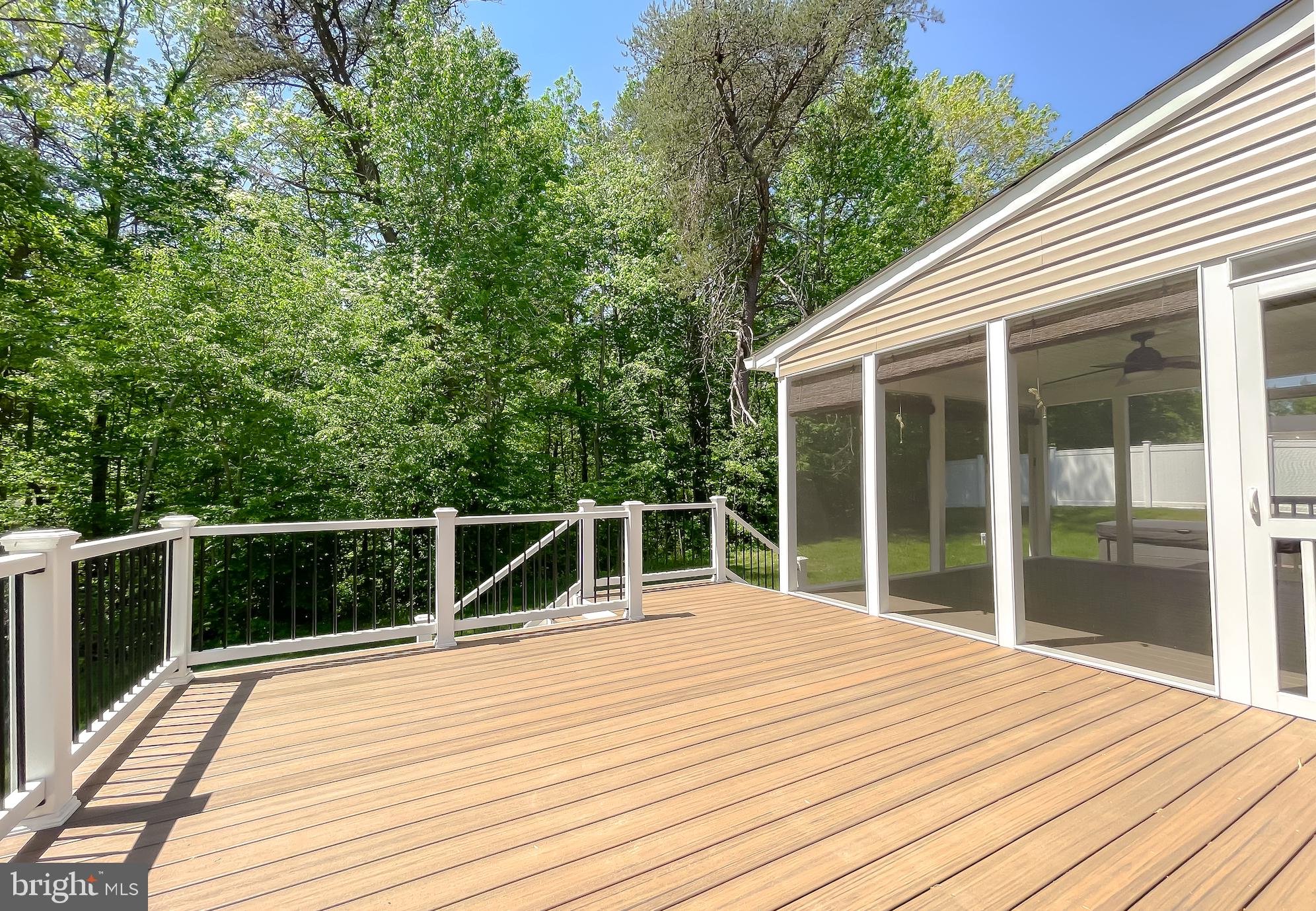 APPLE CREEK - Residential