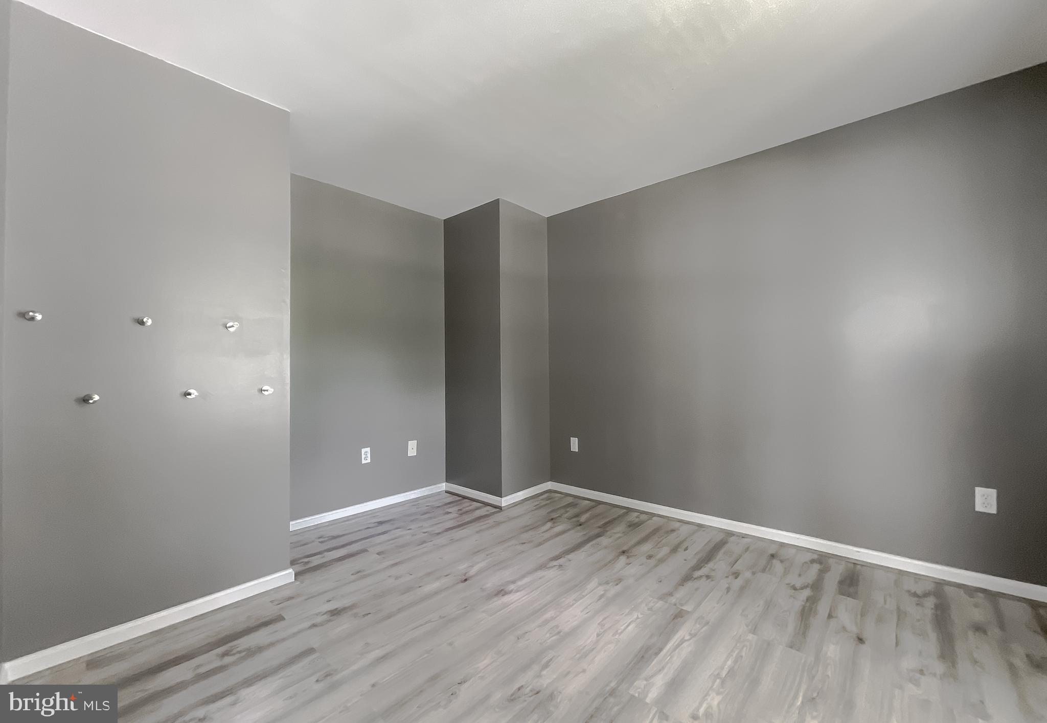 APPLE CREEK - Residential