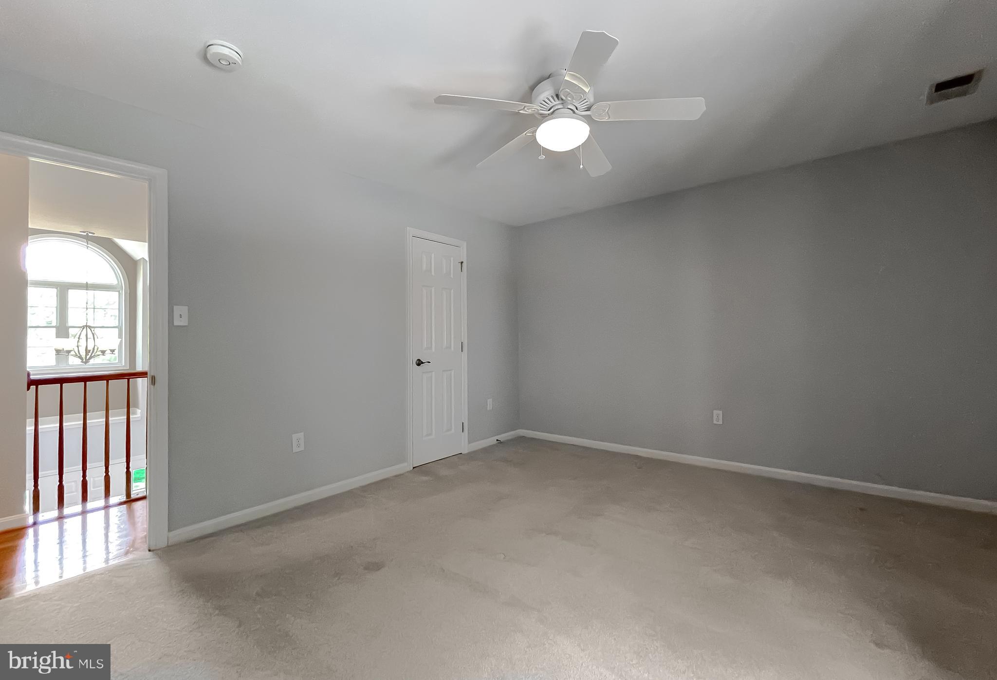 APPLE CREEK - Residential