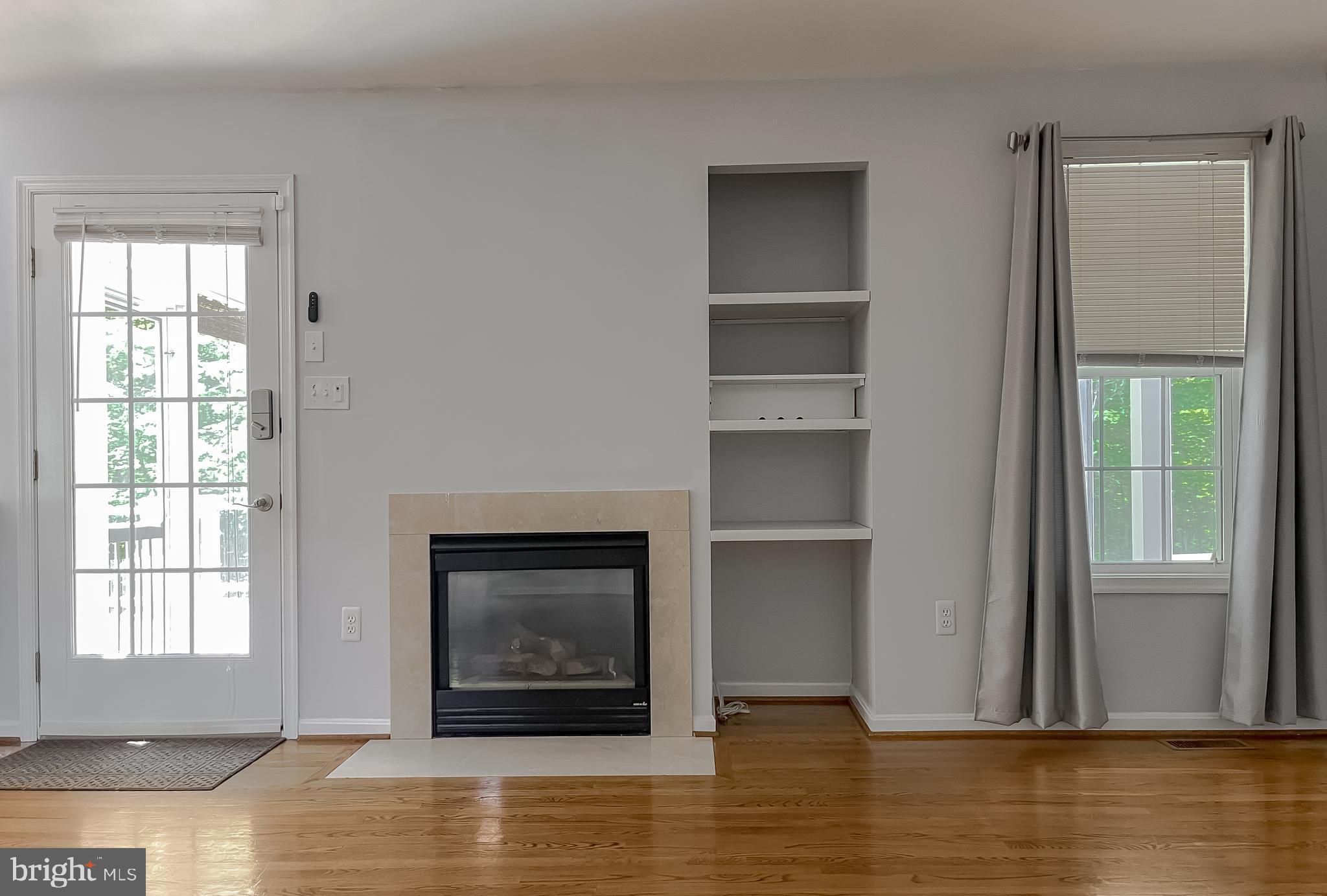 APPLE CREEK - Residential