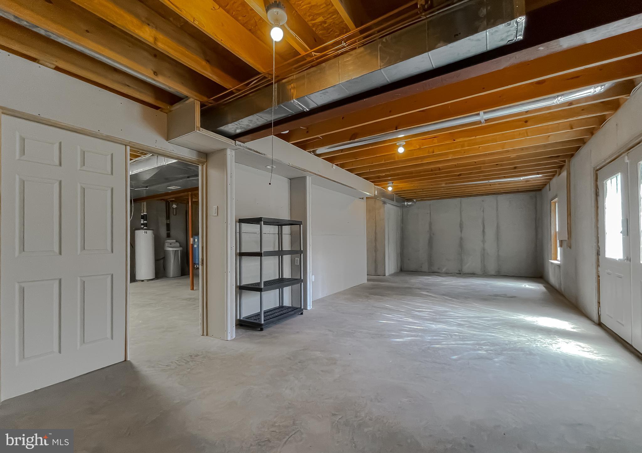 APPLE CREEK - Residential