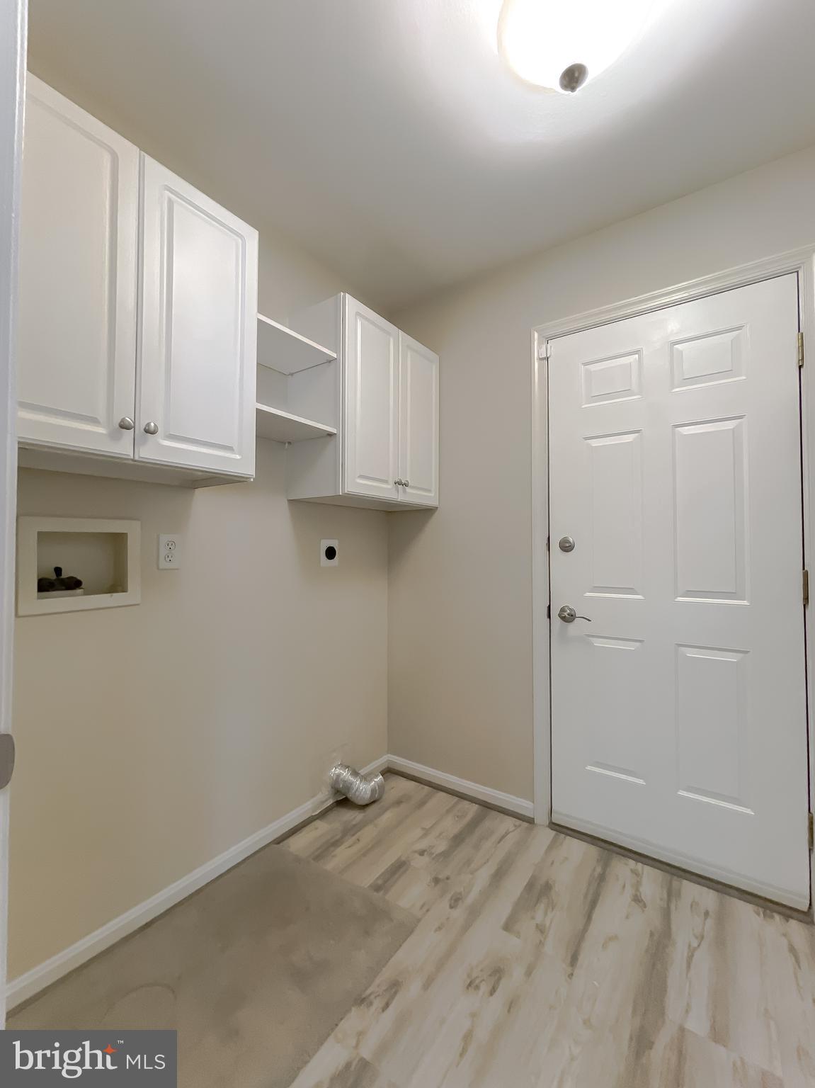 APPLE CREEK - Residential