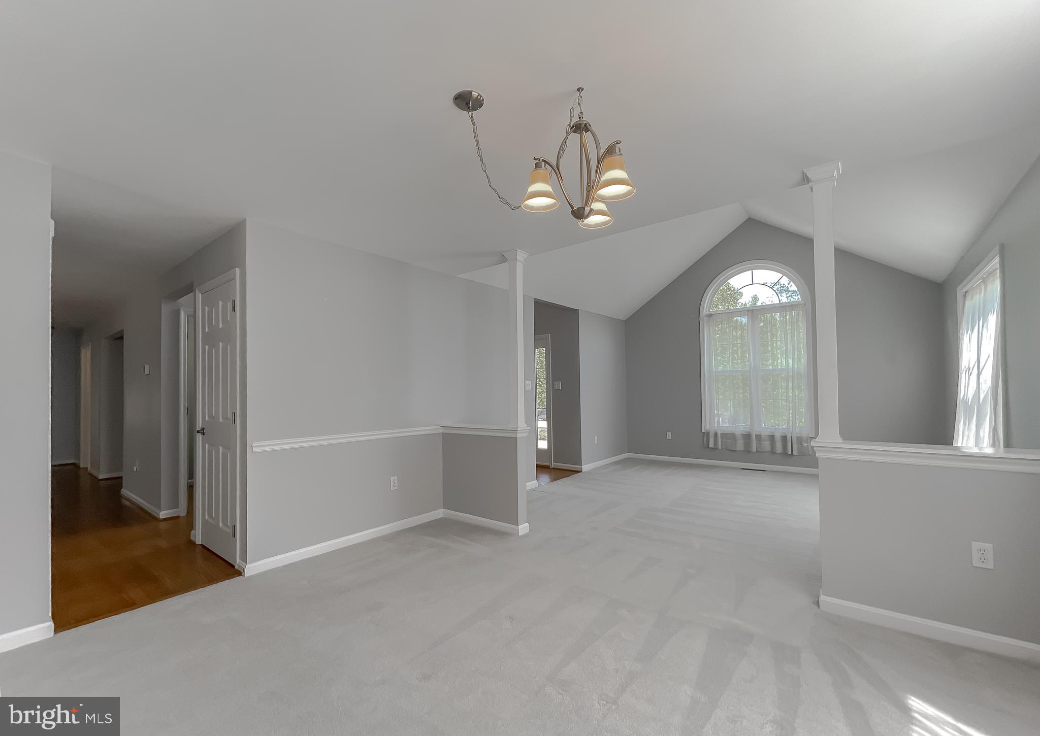 APPLE CREEK - Residential