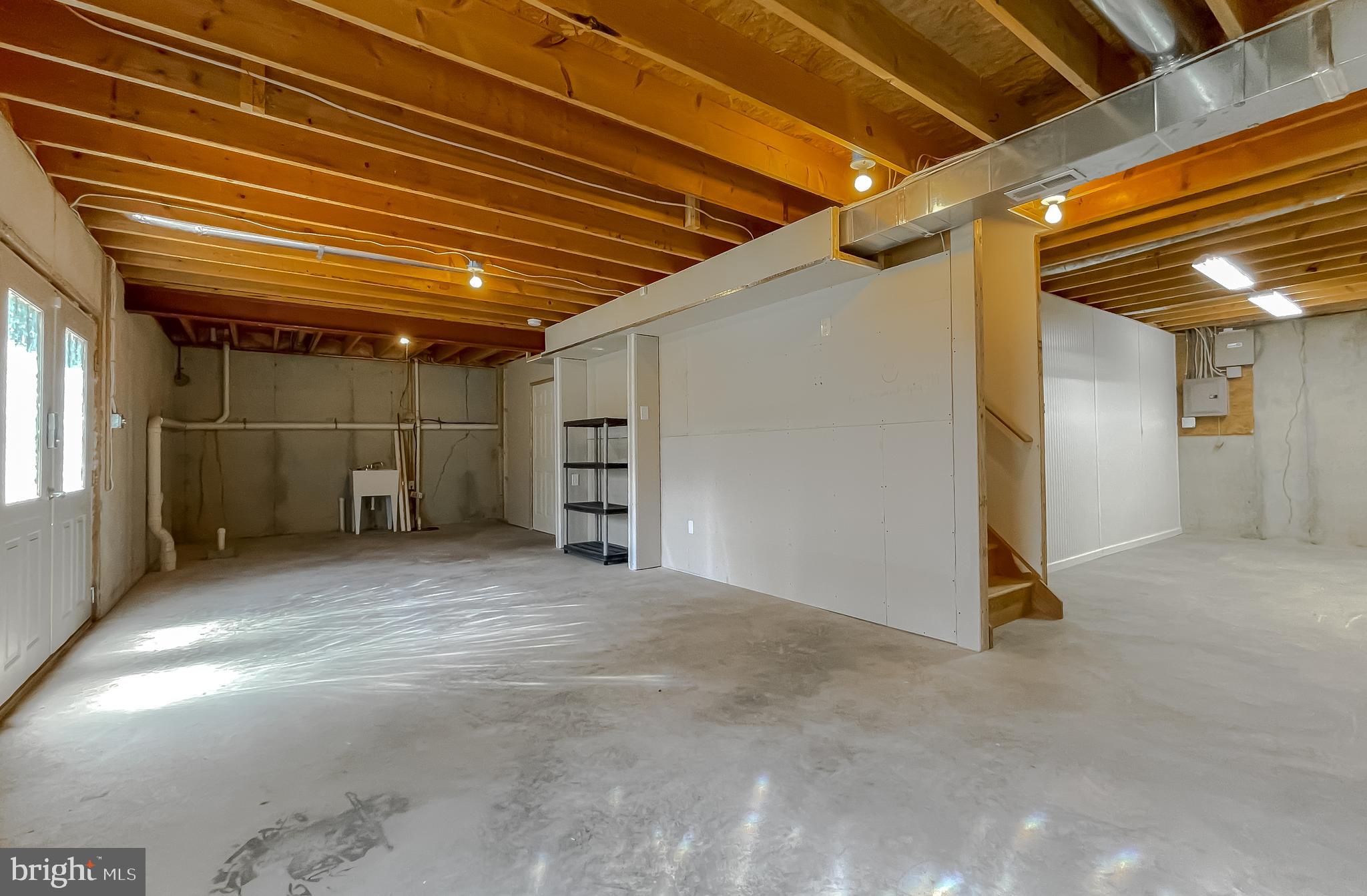 APPLE CREEK - Residential