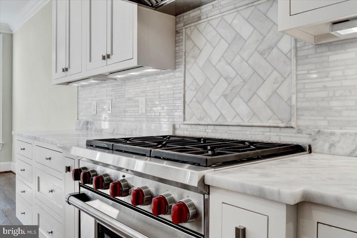 THE MIDDLETON - Residential