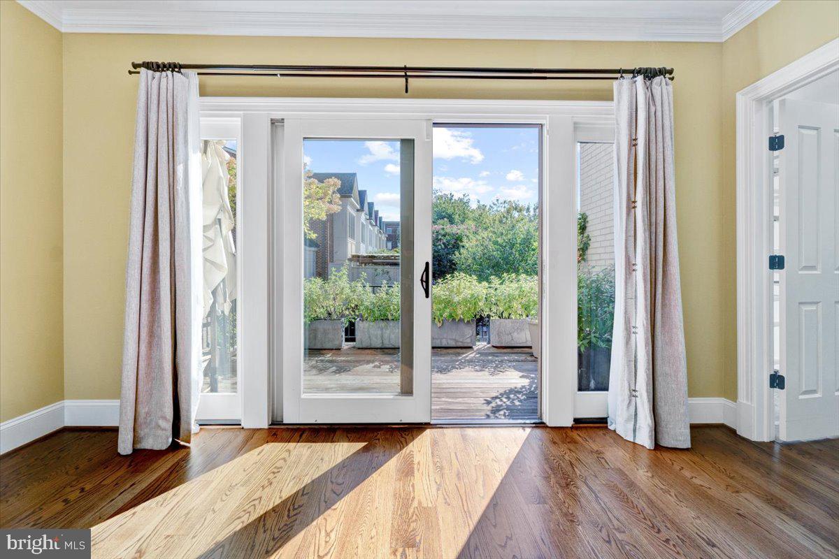 THE MIDDLETON - Residential