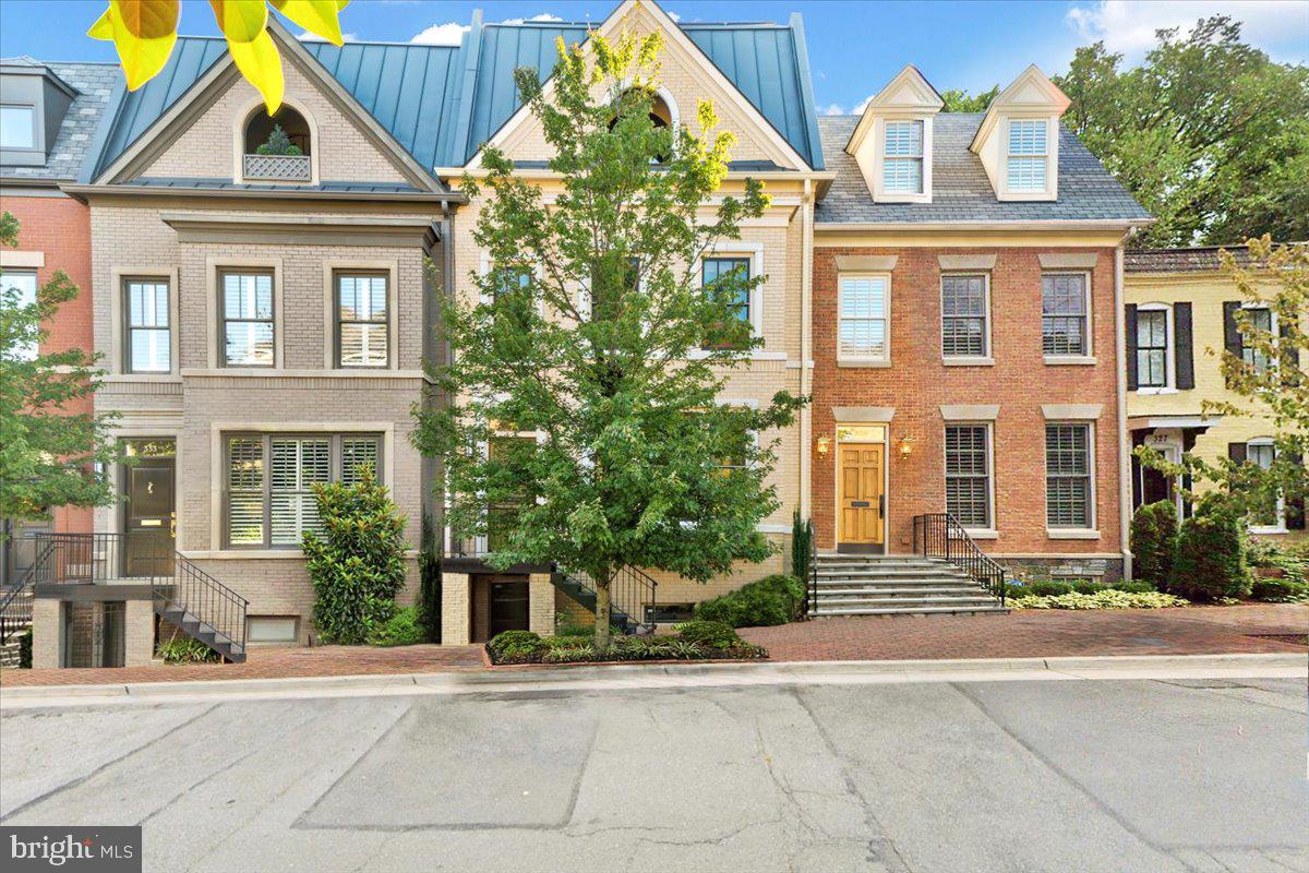 THE MIDDLETON - Residential