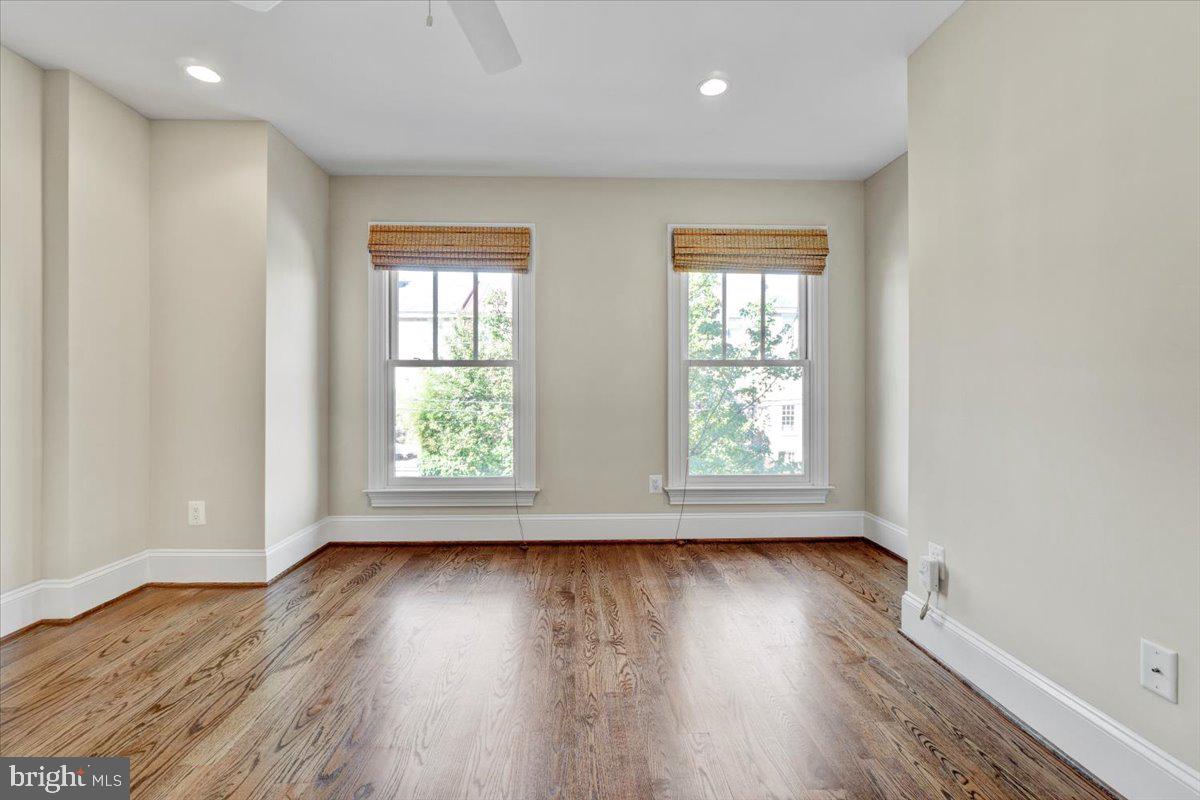 THE MIDDLETON - Residential