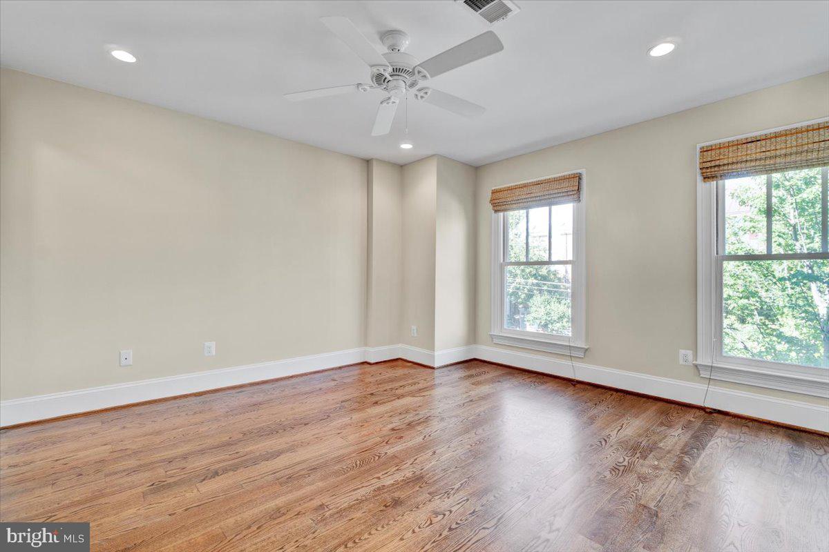 THE MIDDLETON - Residential