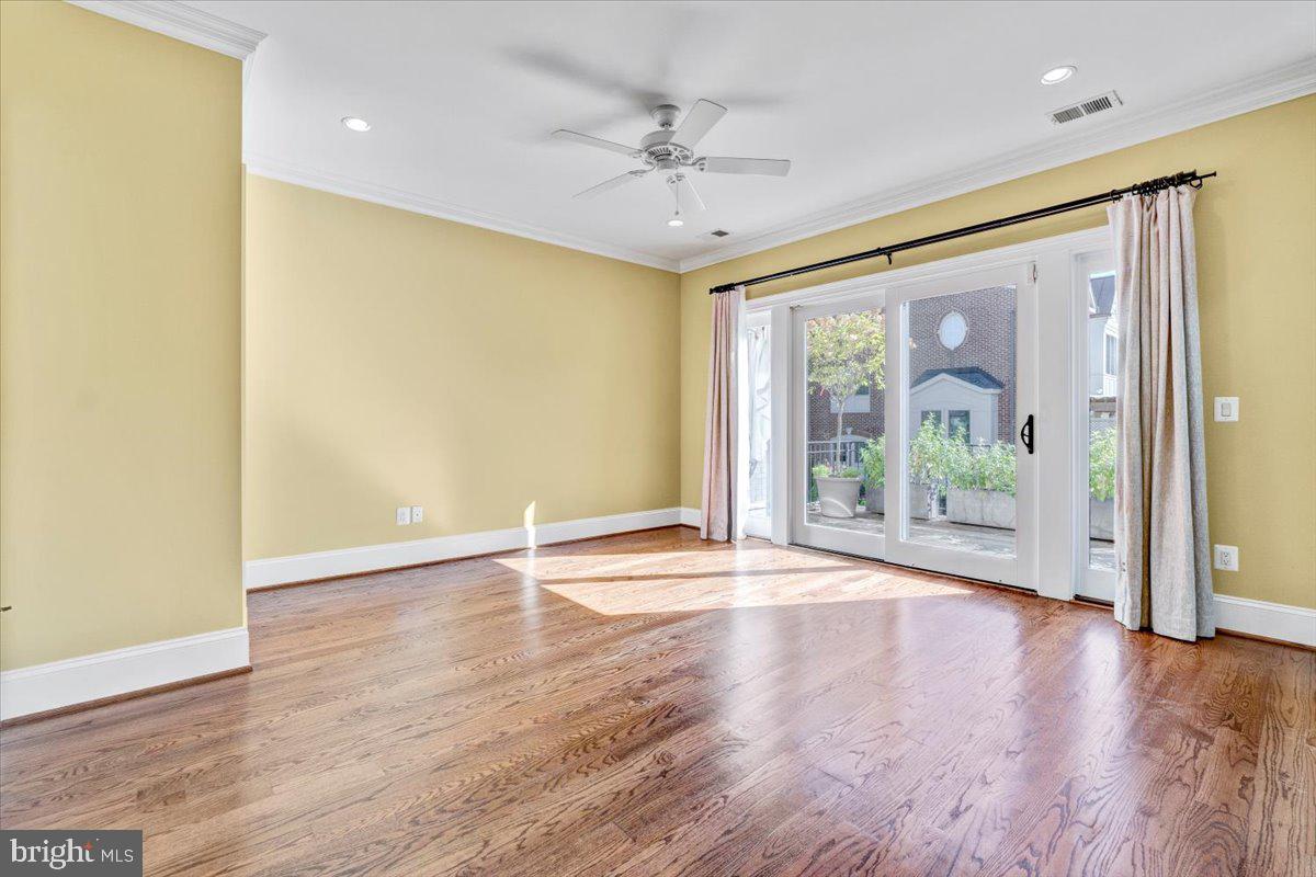 THE MIDDLETON - Residential