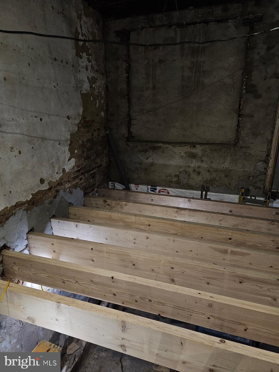 NORTH CENTRAL - Residential