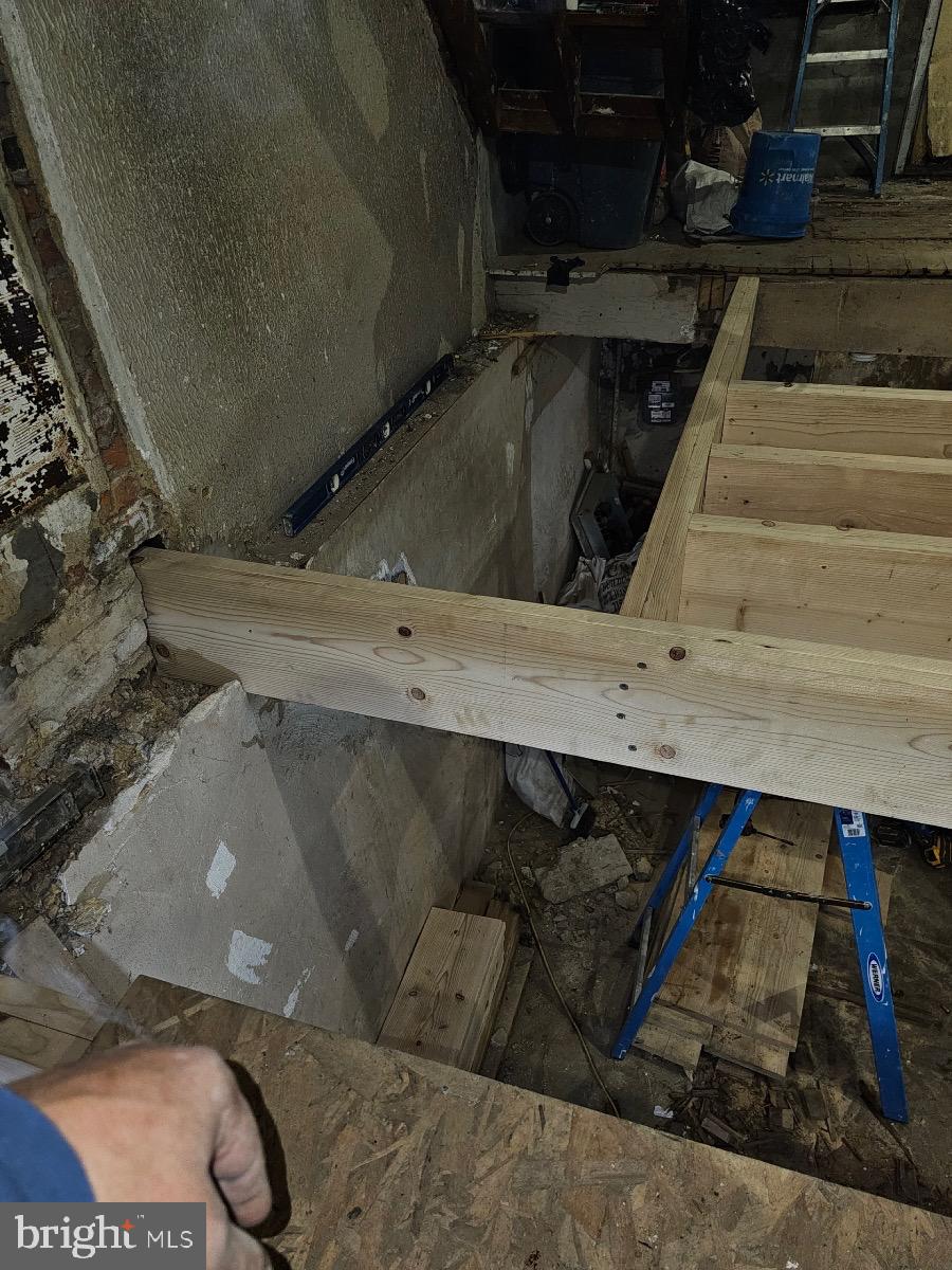 NORTH CENTRAL - Residential