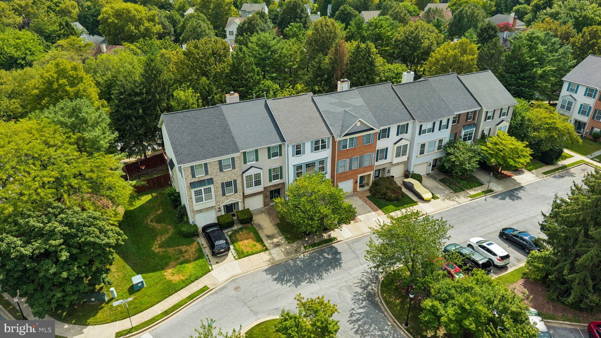 122 LONG ACRE COURT