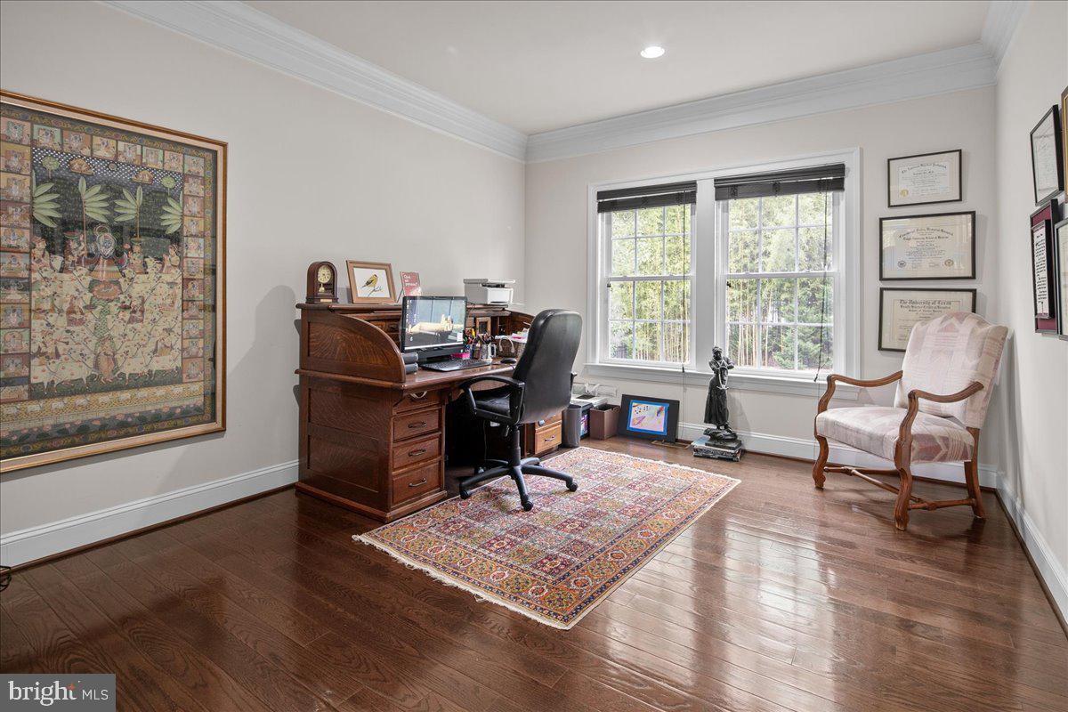 RIVERWOOD - Residential