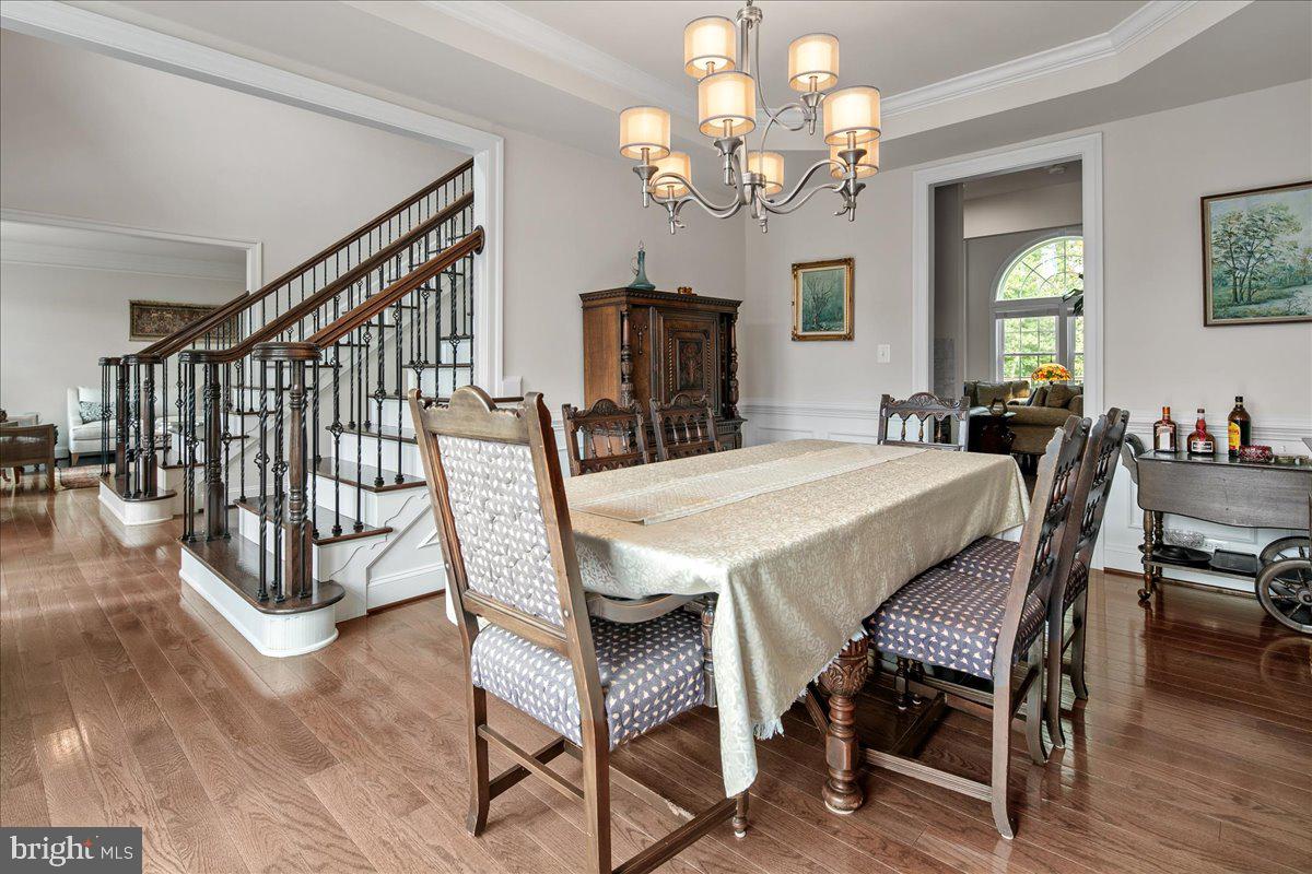 RIVERWOOD - Residential