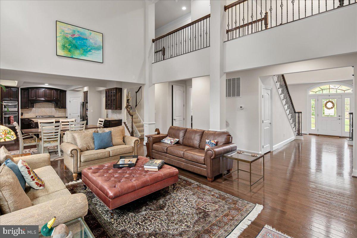 RIVERWOOD - Residential