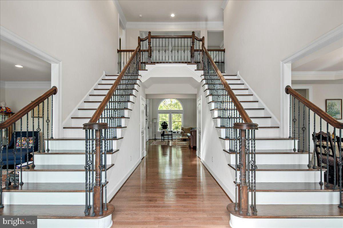 9420 FERRY LANDING COURT