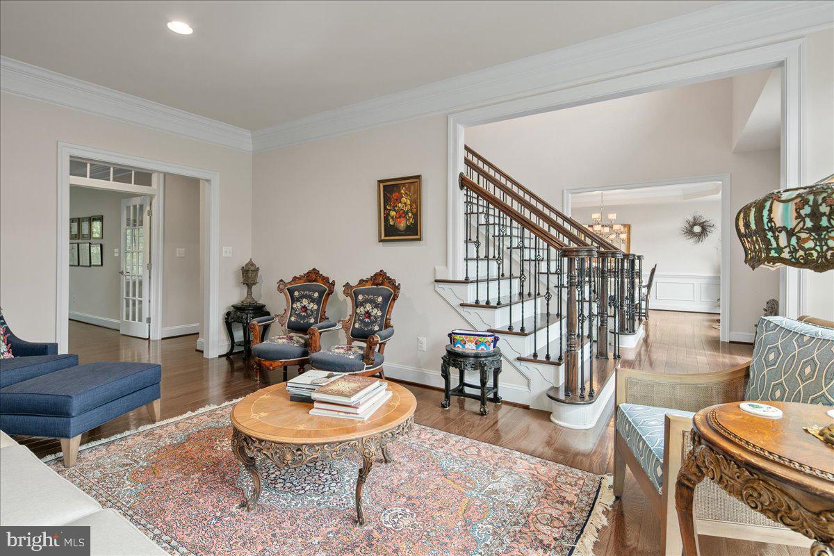 RIVERWOOD - Residential