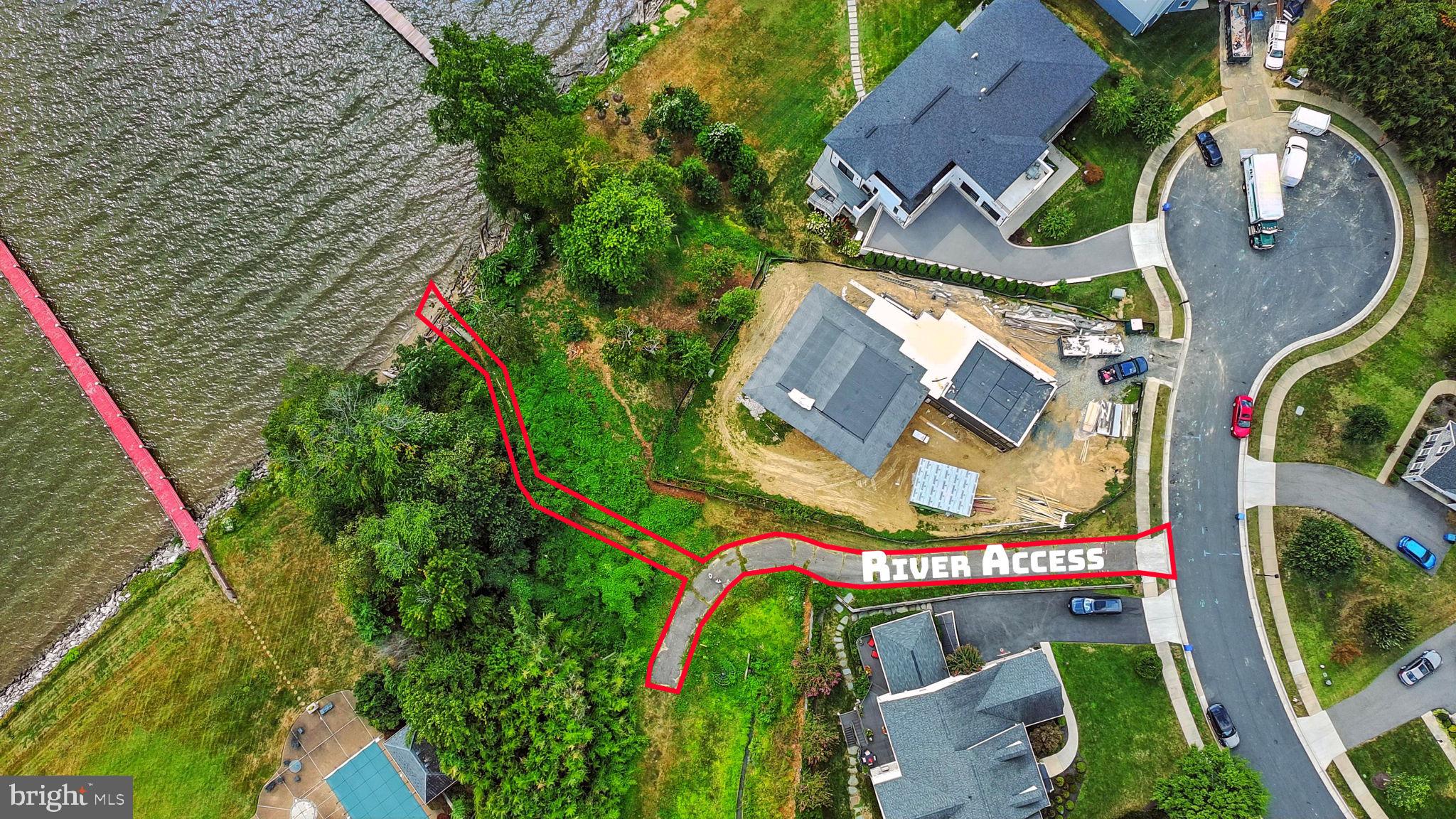 RIVERWOOD - Residential