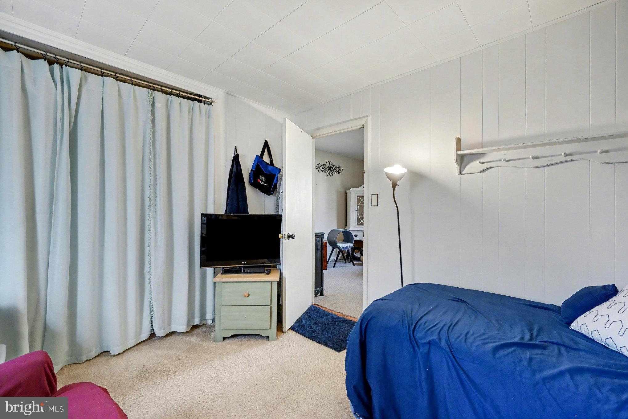 CHESAPEAKE TERRACE - Residential