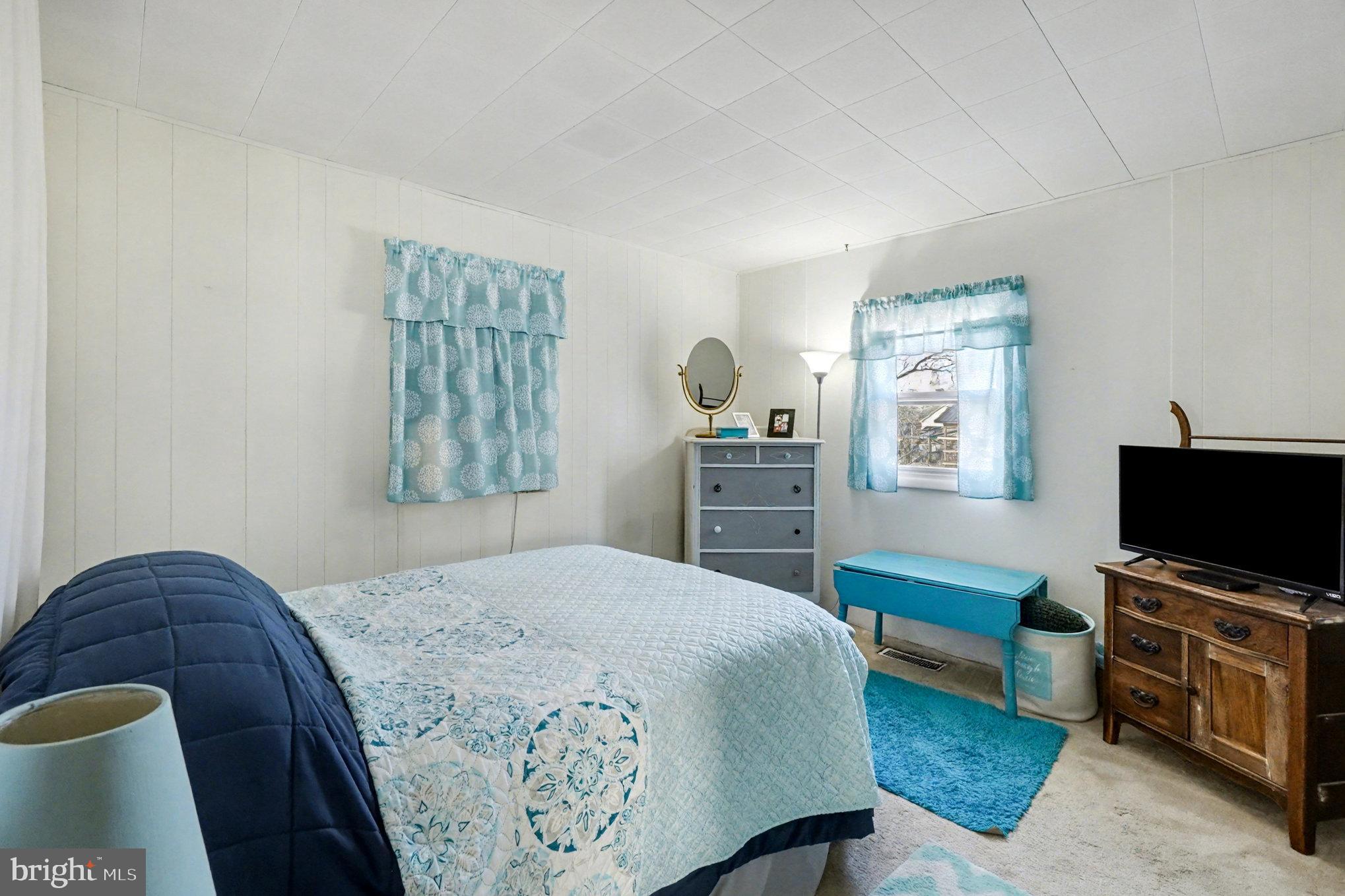 CHESAPEAKE TERRACE - Residential